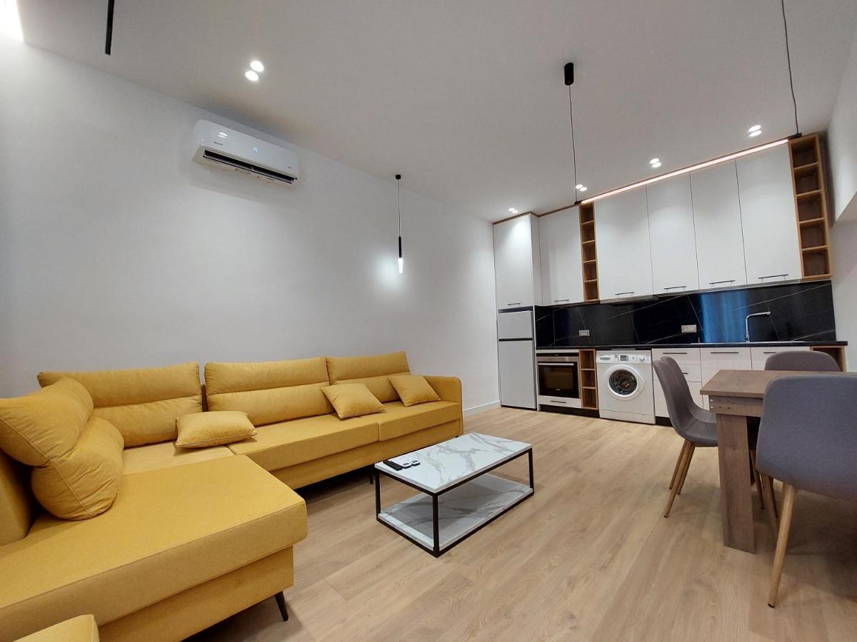 Luxury Apartments Blloku ティラナ エクステリア 写真