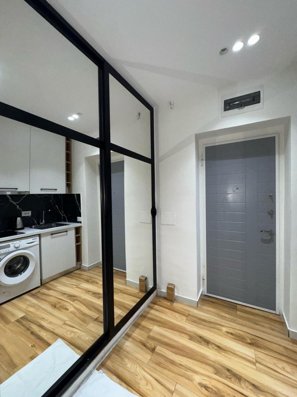 Luxury Apartments Blloku ティラナ エクステリア 写真